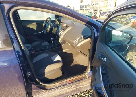 2017 Ford Focus St from USA, damaged, VIN 1FADP3L95HL283598